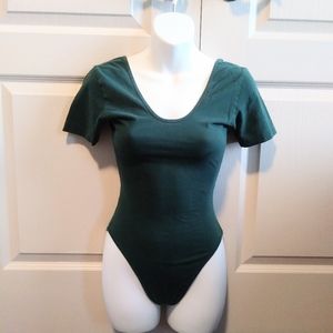 AA basic cotton bodysuit